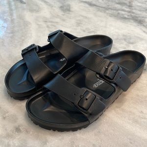 Men’s Black Birkenstock Arizona Essentials